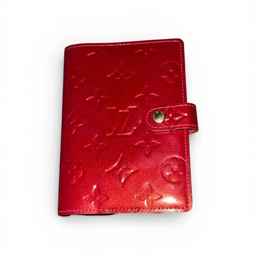 Louis Vuitton cherry 🍒 Red agenda all original papers inside pristine condition